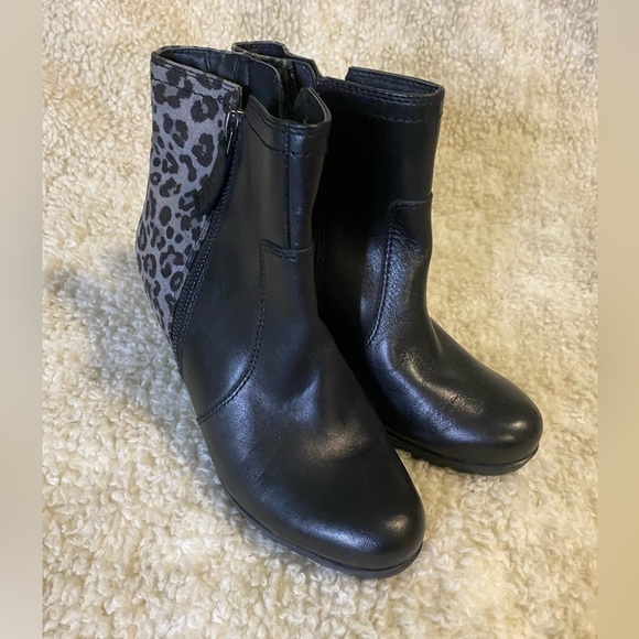 NEW Jana Sz 7 Boots w/ Animal Print Sz 7 - Picture 4 of 6